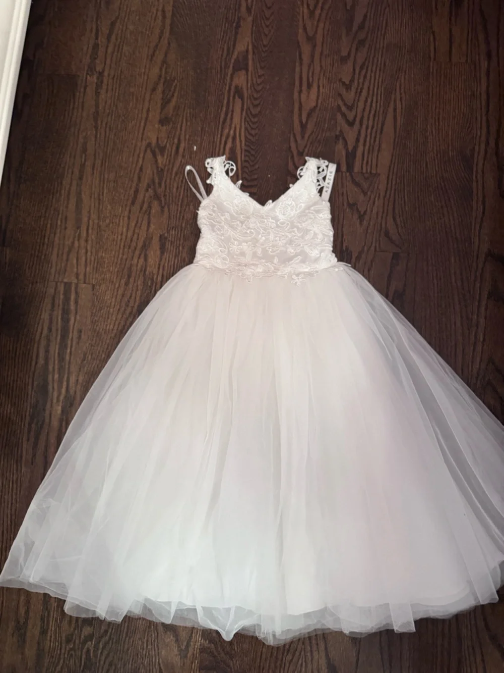 Azazie White Lace Bodice Tulle Flower Girl Dress - Picture 1 of 7